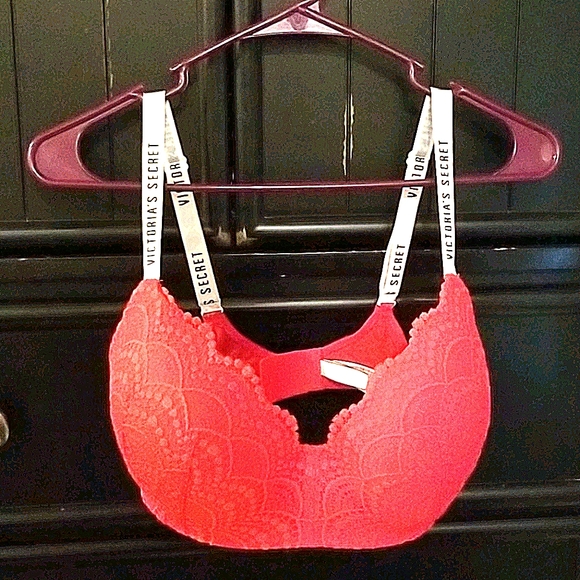 Victoria's Secret Other - Victoria's Secret Wireless Lightly Lined Bra